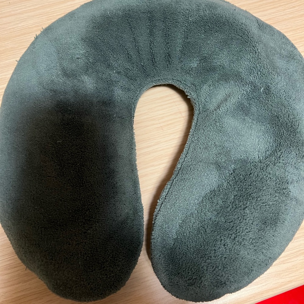 Tempur neck roll pillow